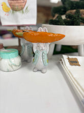 Load image into Gallery viewer, Bunny Carrot Candy Pedestal