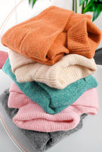 Load image into Gallery viewer, Maddie Sweater