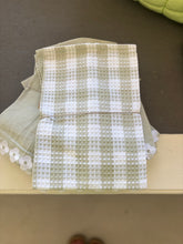 Load image into Gallery viewer, Embroidered Towels