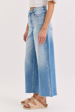 Load image into Gallery viewer, Haley H. Rise Crop Wide Leg