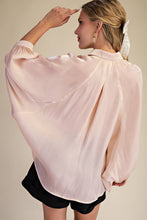 Load image into Gallery viewer, Kelly Blouse