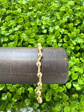 Load image into Gallery viewer, Simply Pearl Beaded Bracelets