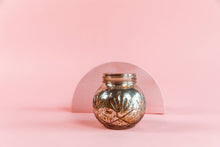 Load image into Gallery viewer, Sweet Grace Round Candle