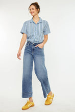 Load image into Gallery viewer, Nessa High Rise Crop Jeans
