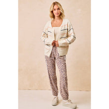 Load image into Gallery viewer, Leopard Track Pants