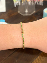 Load image into Gallery viewer, Simply Pearl Stretch Bracelets