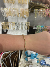 Load image into Gallery viewer, Simply Pearl Stretch Bracelets