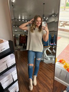 Z Oversized Sweater Vest
