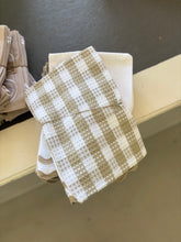Load image into Gallery viewer, Embroidered Towels