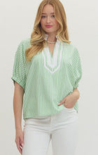 Load image into Gallery viewer, Jennifer Blouse