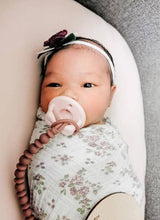 Load image into Gallery viewer, Sweetie Strap™ Silicone One-Piece Pacifier Clips