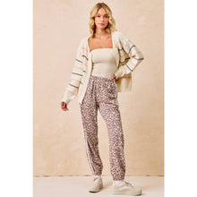 Load image into Gallery viewer, Leopard Track Pants