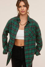 Load image into Gallery viewer, Classic L/S Plaid Shirt