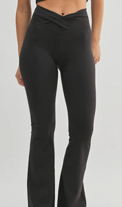 Bobbi Flare Crossover Leggings