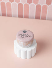 Load image into Gallery viewer, Sweet Grace Candle 4oz