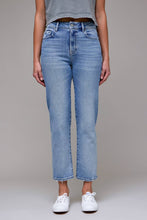 Load image into Gallery viewer, Hannah Straight Denim