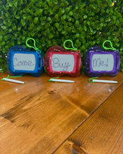 Load image into Gallery viewer, Mud Pie Doodle Board Keychains