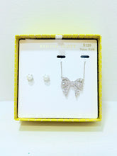 Load image into Gallery viewer, Krist Bow Ashton