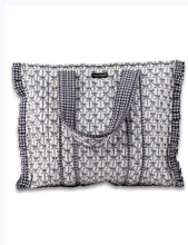 Load image into Gallery viewer, Quilted Tote Bag - Simply Southern