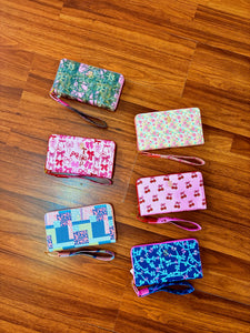 Simply Bead Bangle Wallet