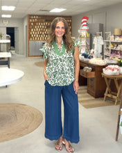 Load image into Gallery viewer, Magnolia Blouse