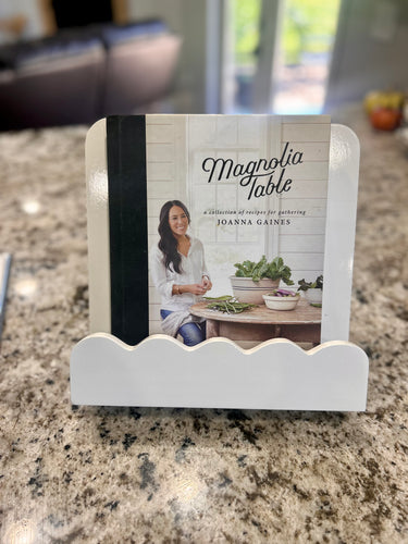 Mud Pie Scalloped Cookbook Holder