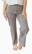 Load image into Gallery viewer, Leopard Pants - Simply Southern