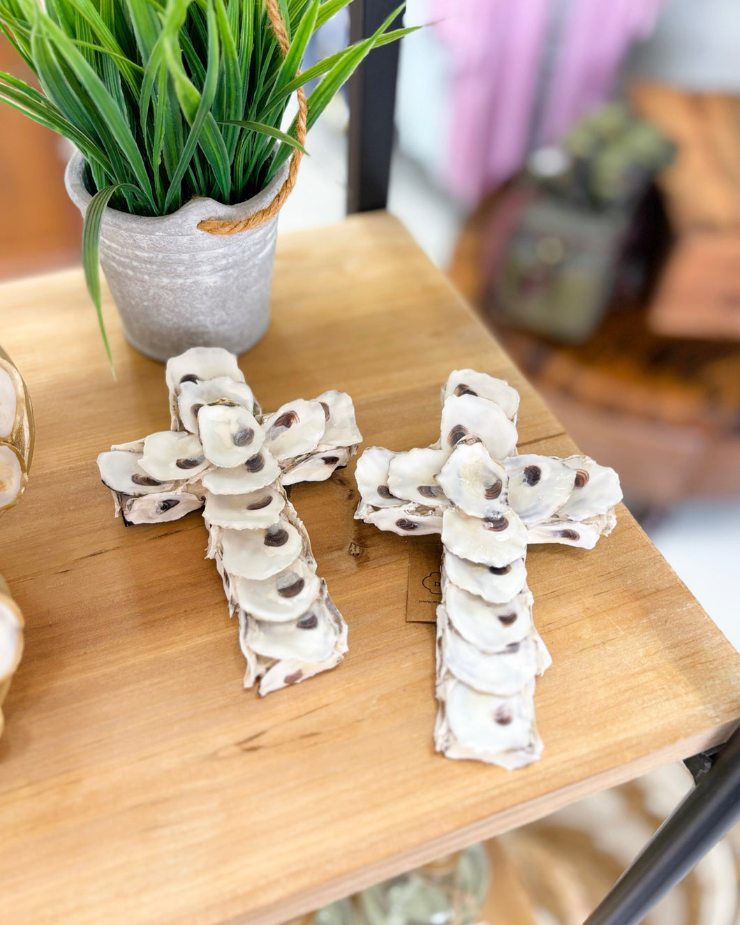 Oyster Shell Small Cross