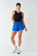 Load image into Gallery viewer, Classic Built-In Bra Tank Top