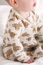 Load image into Gallery viewer, Beary Sweet Bamboo Waffle Zipper Footie
