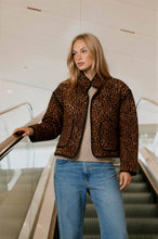 Load image into Gallery viewer, Leopard Print Jacket