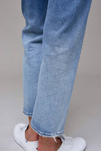 Load image into Gallery viewer, Hannah Straight Denim