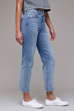 Load image into Gallery viewer, Hannah Straight Denim