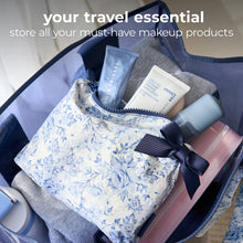 Load image into Gallery viewer, Case-Mate Something Navy Bow Crinkle Makeup Bag