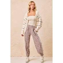 Load image into Gallery viewer, Leopard Track Pants