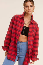 Load image into Gallery viewer, Classic L/S Plaid Shirt