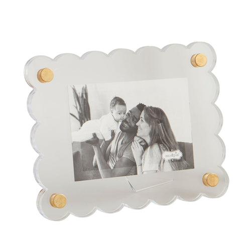 Scallop Acrylic Frame