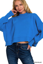 Load image into Gallery viewer, Z Oversized Crop Sweater
