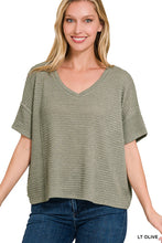 Load image into Gallery viewer, Leah V-Neck SS Top